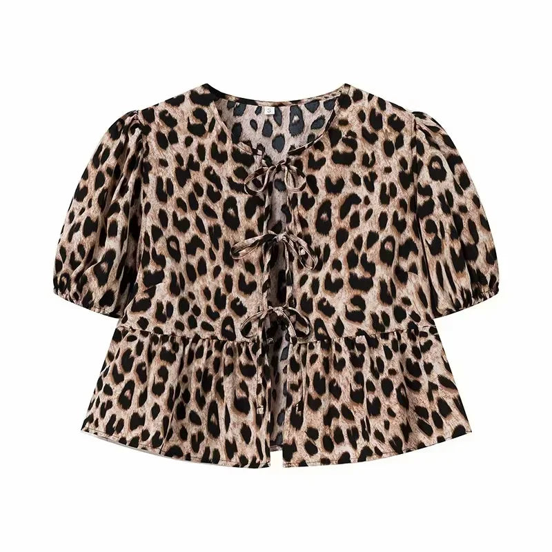 Meggy | Elegante Peplum-Bluse mit Schleife vorn