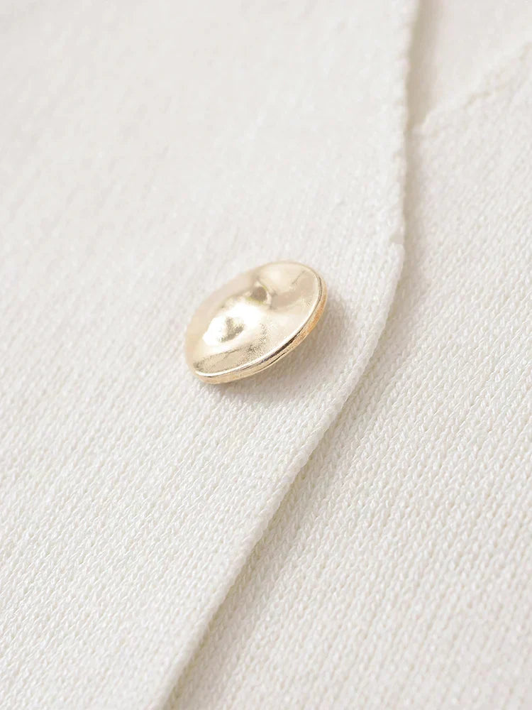 Jade | Minimalistische, elegante Bluse mit Knopfleiste