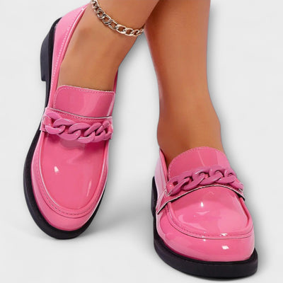 Barbie | Freizeitschuhe in Teekannenform