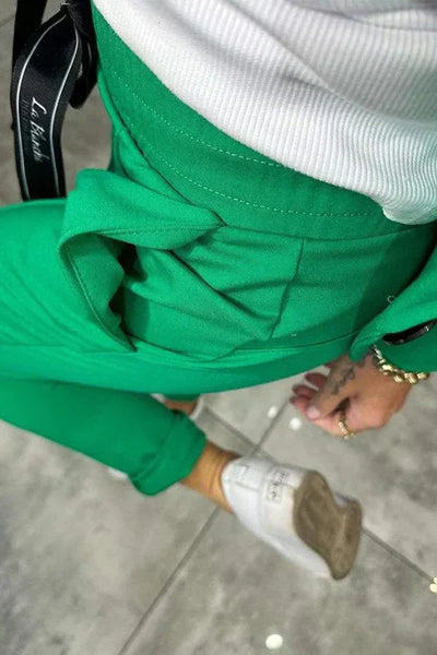 Isabelle | Ein personalisiertes Set mit weicher Jacke und lockeren Trainingsanzügen