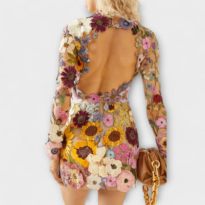 Dolores | Kleid mit 3D-Blumenmuster